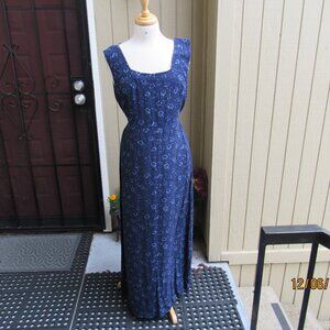 #676  NEW WOMAN'S LONG NVY FLORAL DRESS BY RABBIT DESIGNS  (SIZE 16)